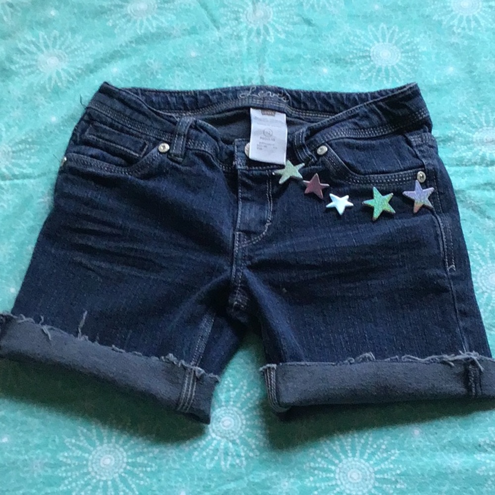 Levis. short jeans Size 12😍